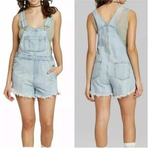 Wild Fable Distressed Frayed Raw Hem Shortalls Bib Overall Shorts XS